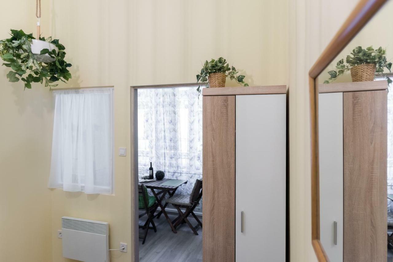 Jungle Design Apartment Budapest Ngoại thất bức ảnh
