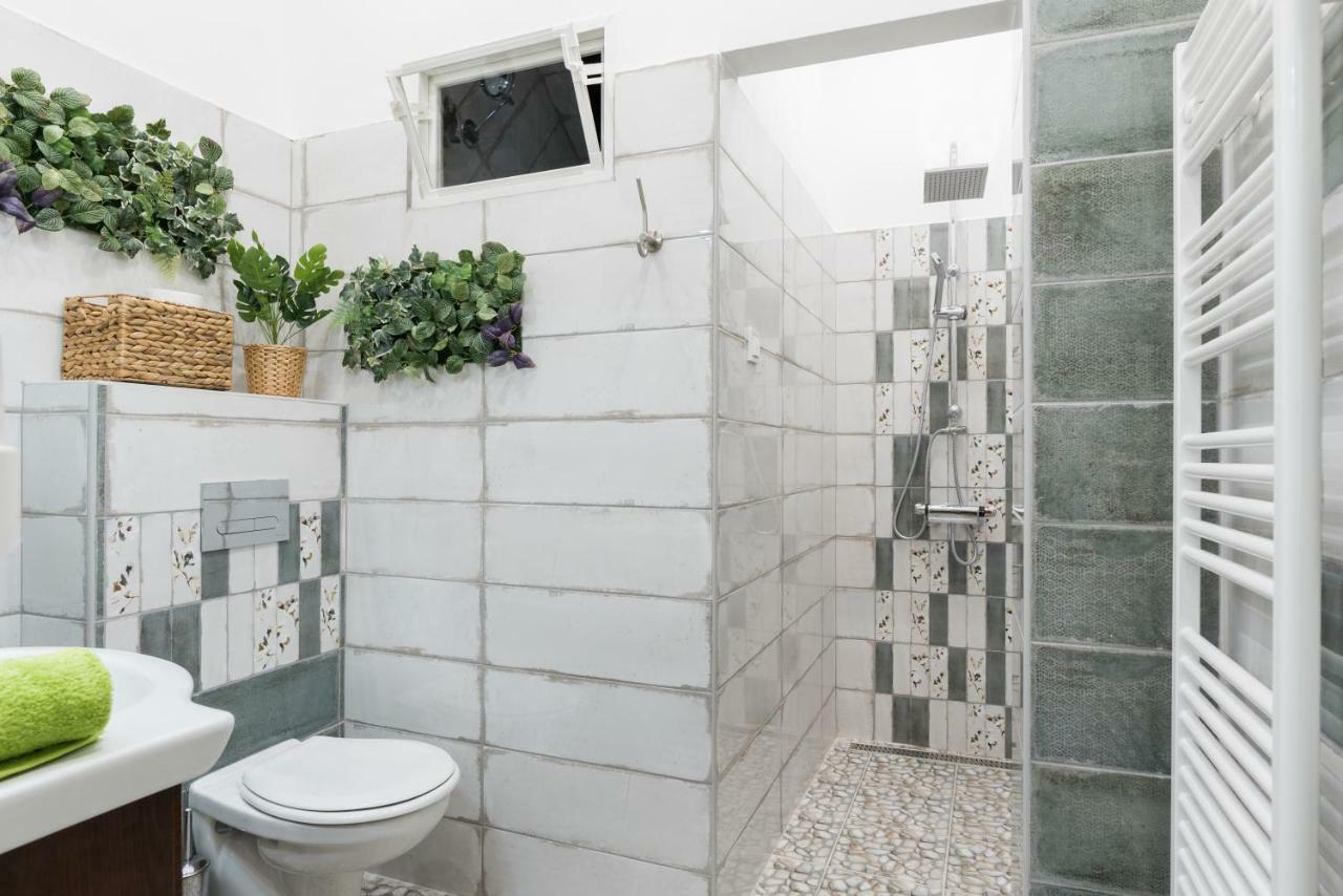 Jungle Design Apartment Budapest Ngoại thất bức ảnh